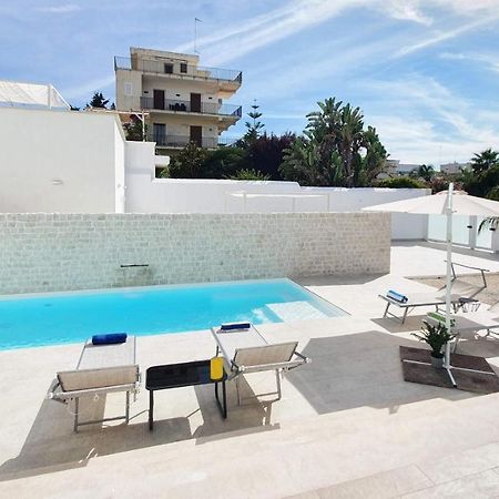 Villa Mediterranea Apartments - Seaview, Pool & Garden Bari Exterior foto